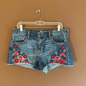 Gap Sexy Boyfriend Shorts